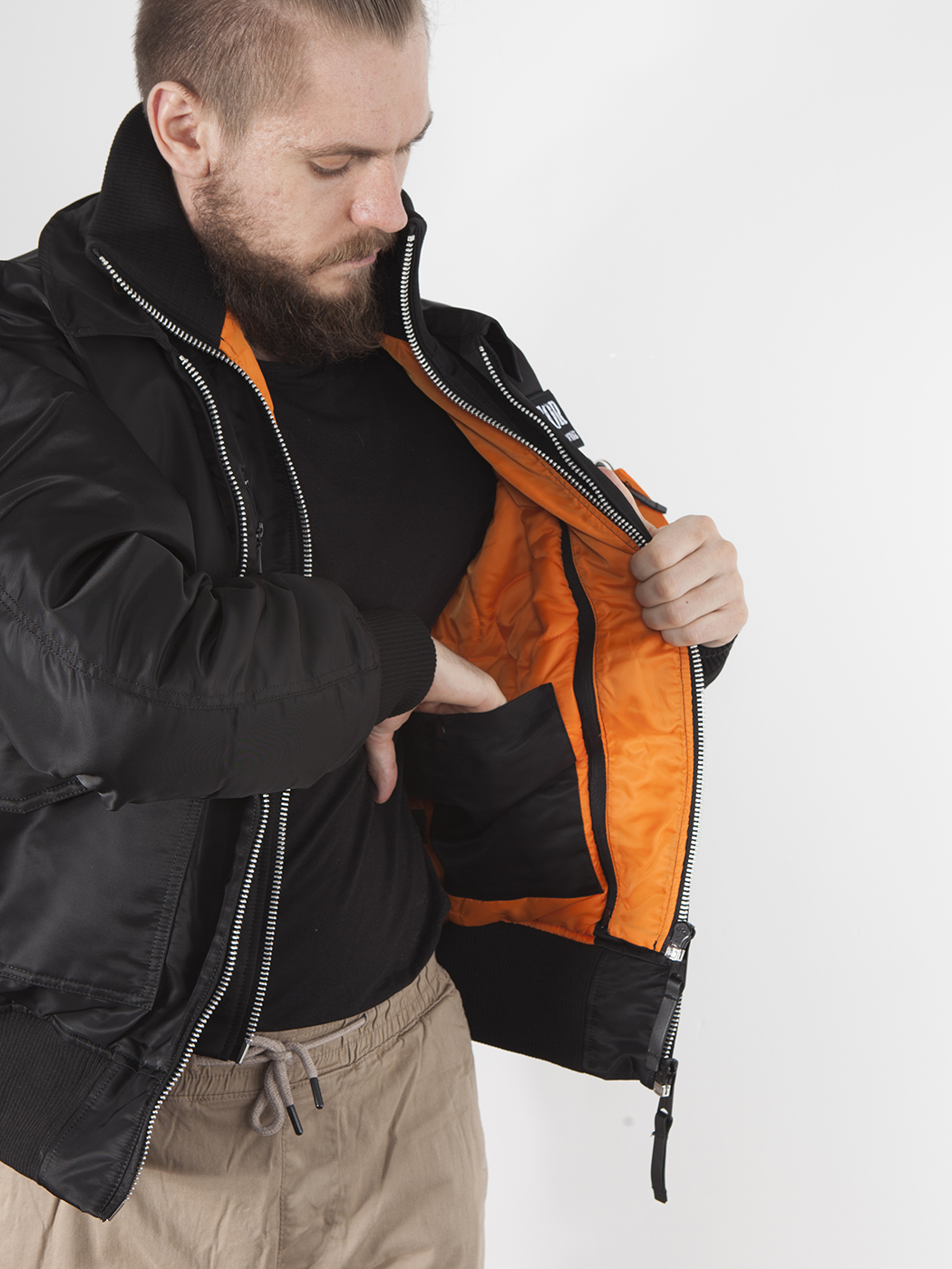 картинка Apolloget AVIATOR Black/Orange от магазинаАполлогет